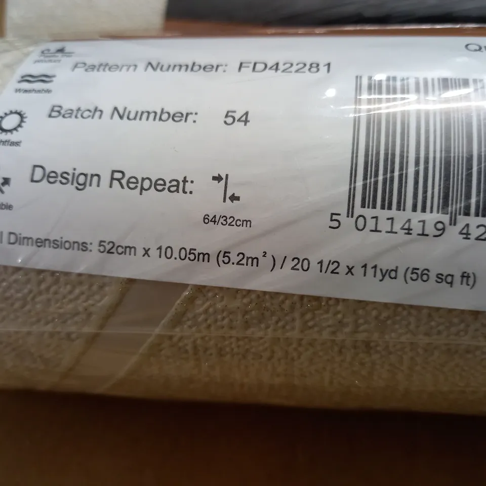 LOT OF 3 FINE DÉCOR LUXURY TEXTURED VINYL WALLPAPER ROLLS IN QUARTZ FRACTAL GOLD 