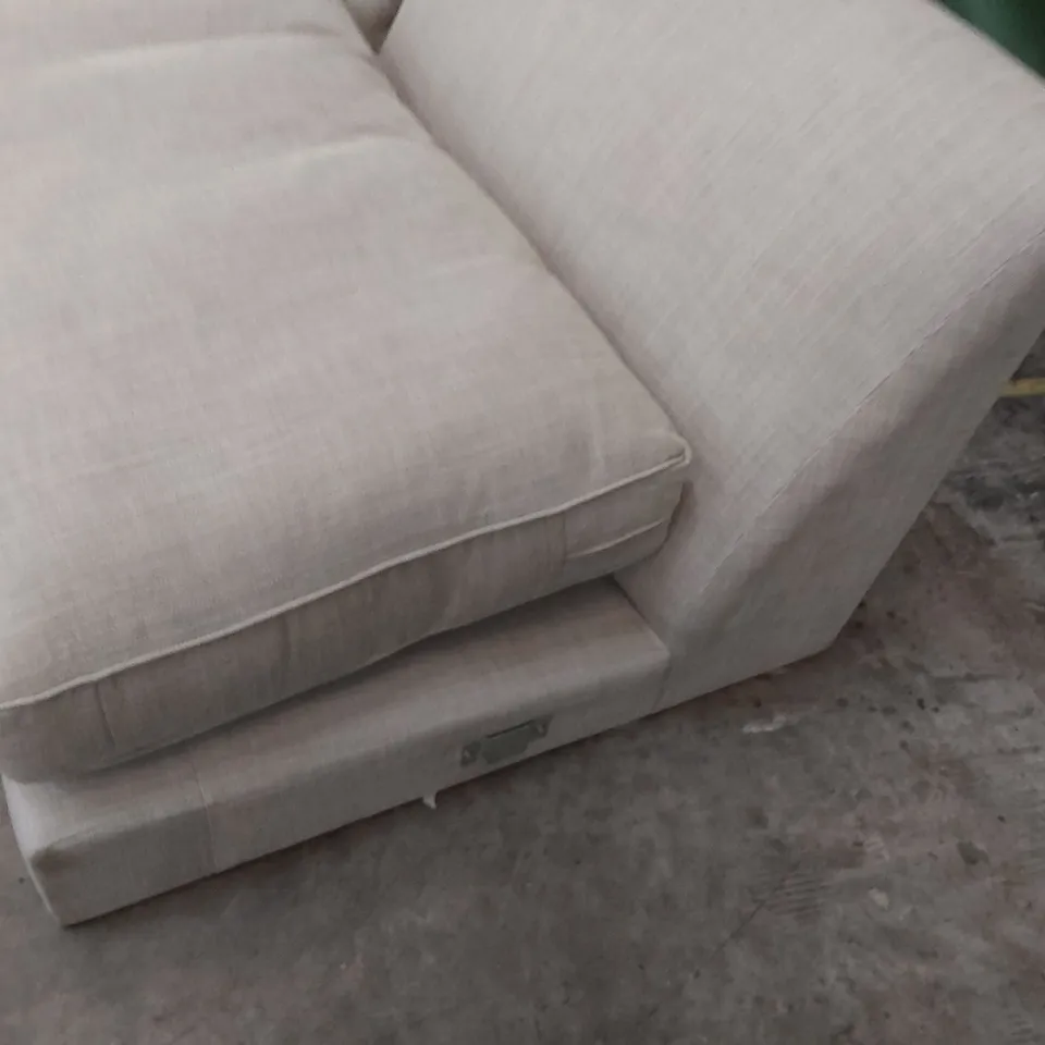 CHESTERFIELD RH SECTION NATURAL FABRIC 