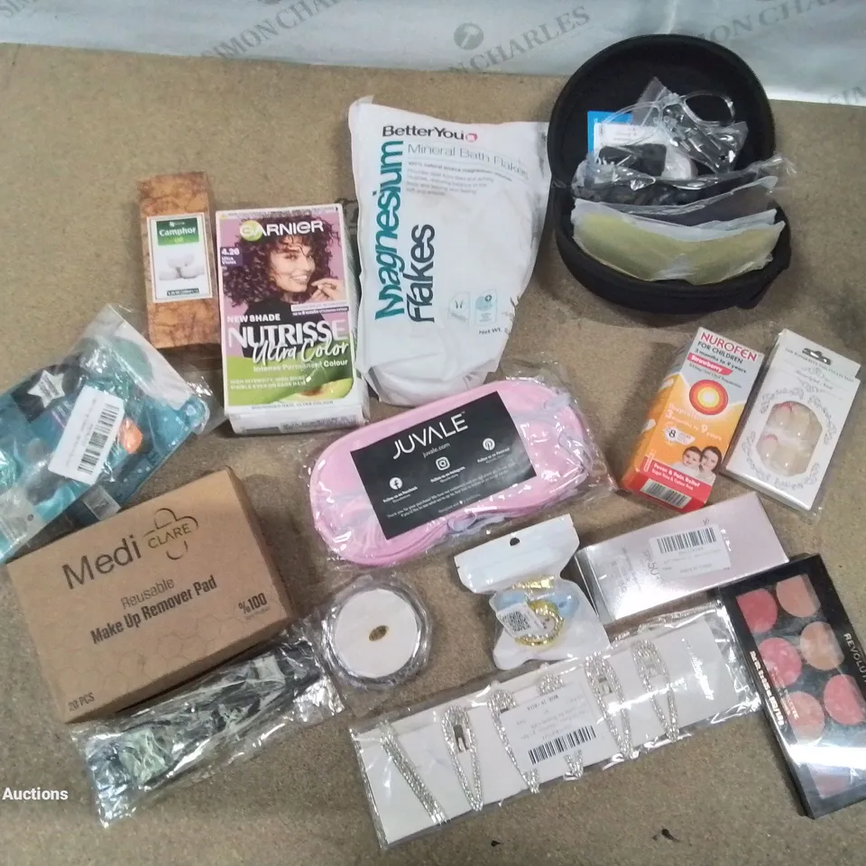 APPROXIMATELY 15 BRAND NEW BOXED ITEMS TO INCLUDE.