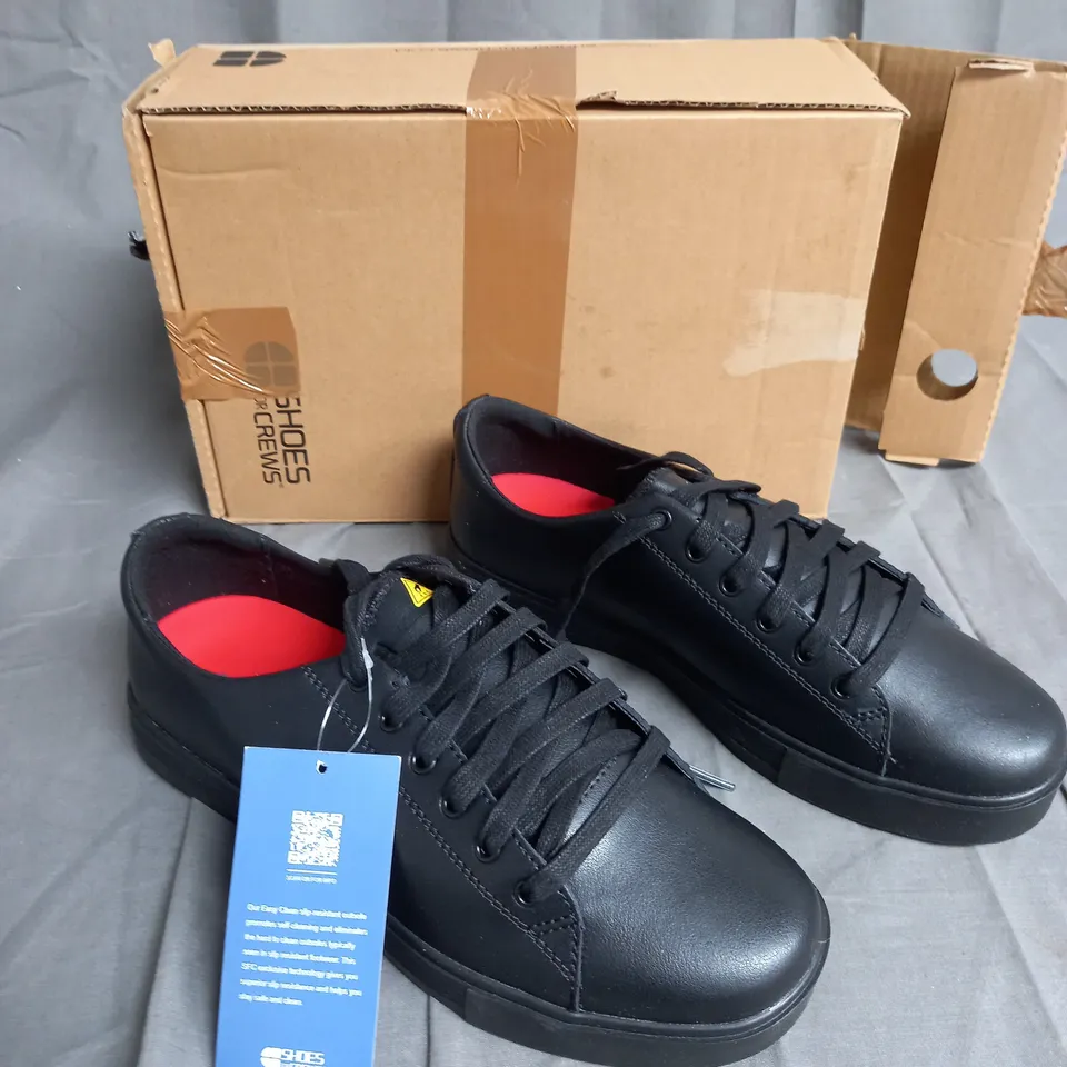 BOXED PAIR OF SHOES FOR CREW BLACK LOW TRAINERS SIZE UK 8
