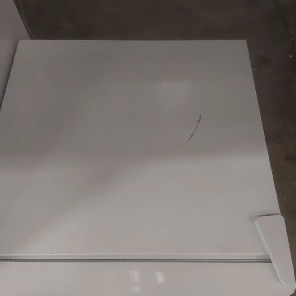 LOGIK LUC50W23 UNDERCOUNTER FRIDGE FREEZER - WHITE