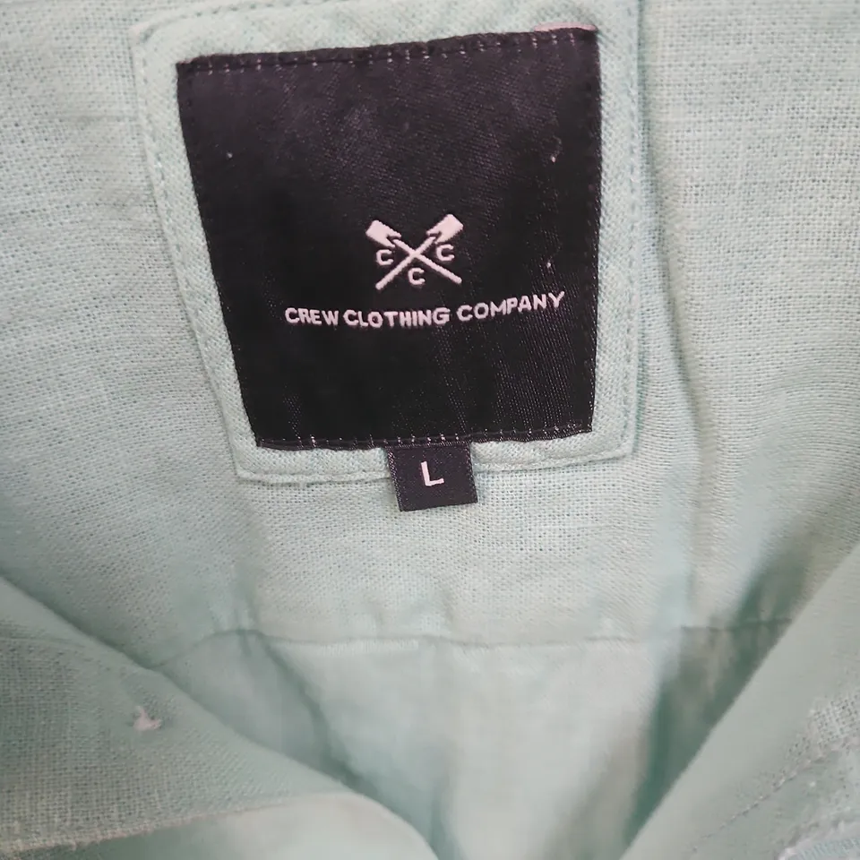 CREW CLOTHING COMPANY LIGHT TURQUOISE SHIRT – SIZE L