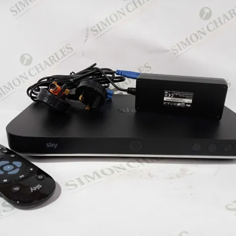 SKY Q SET TOP BOX - BLACK WITH REMOTE ES240