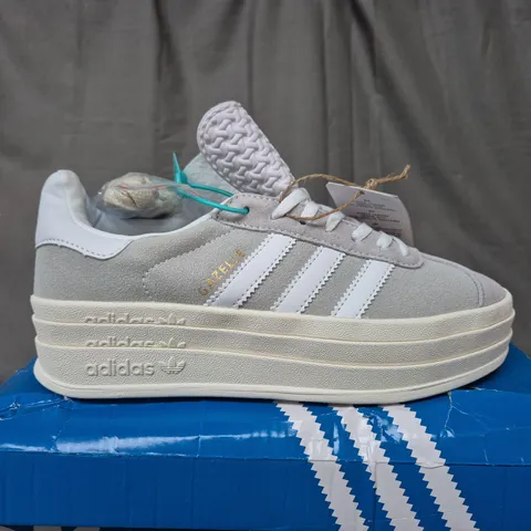 BOXED ADIDAS GAZELLE BOLD WOMENS TRAINERS - UK 6 