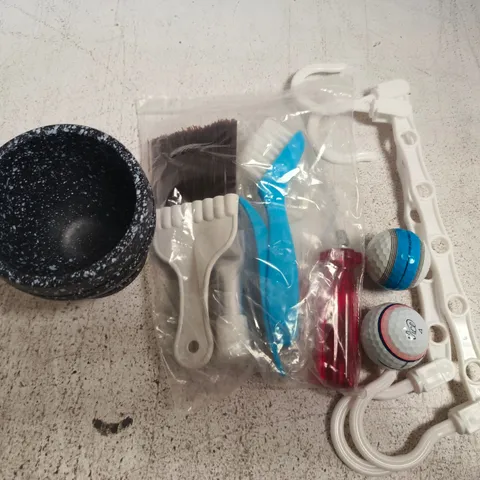 APPROXIMATELY 8 ASSORTED HOUSEHOLD ITEMS TO INCLUDE GOLF BALLS, ETC