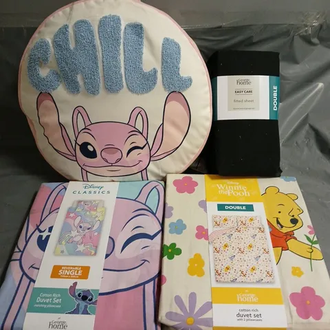 BOX OF APPROXIMATELY 10 ASSORTED BEDDING & SOFT FABRICS ITEMS TO INCLUDE - DUVET SETS - FITTED SHEETS - ETC