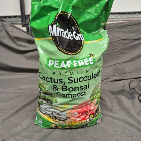 MIRACLE-GRO PEAT FREE PREMIUM CACTUS, SUCCULENT & BONSAI COMPOST – 10L