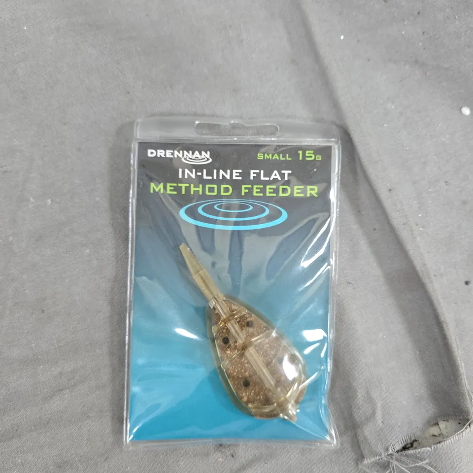 MIXED FISHING BOX ONLY INCLUDING: MARINE PELLETS, HEMPSEED AND METHOD FEEDER