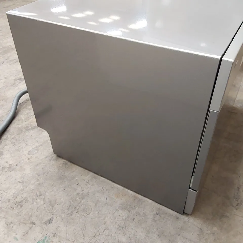 COMFEE' KWH-TD602E-S FREESTANDING COMPACT DISHWASHER, LED DISPLAY, 6.5 LITERS, SILVER, NOISE LEVEL: DECIBELS 47