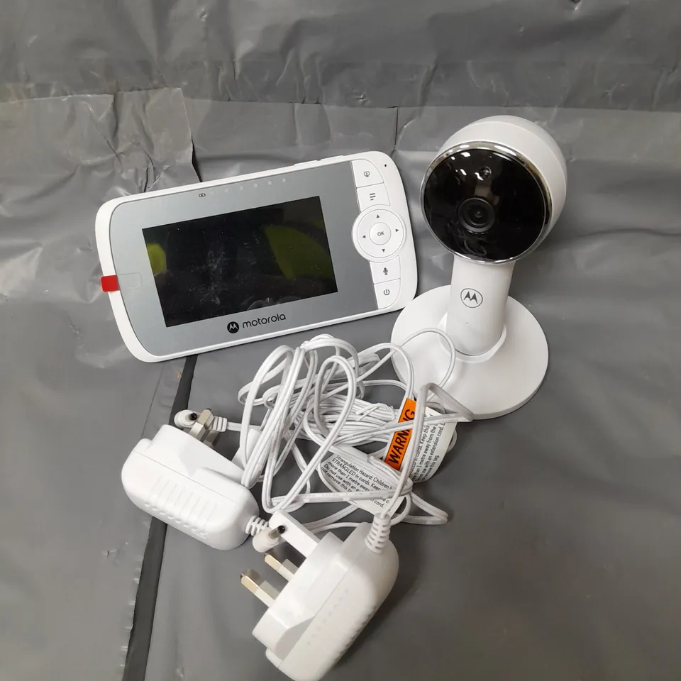 MOTOROLA VM64 FULL HD WIFI BABY MONITOR 