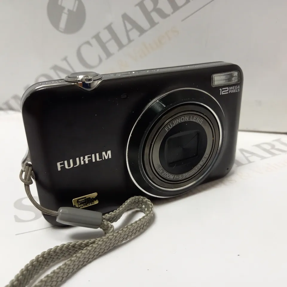 FUJIFILM JX200 CAMERA