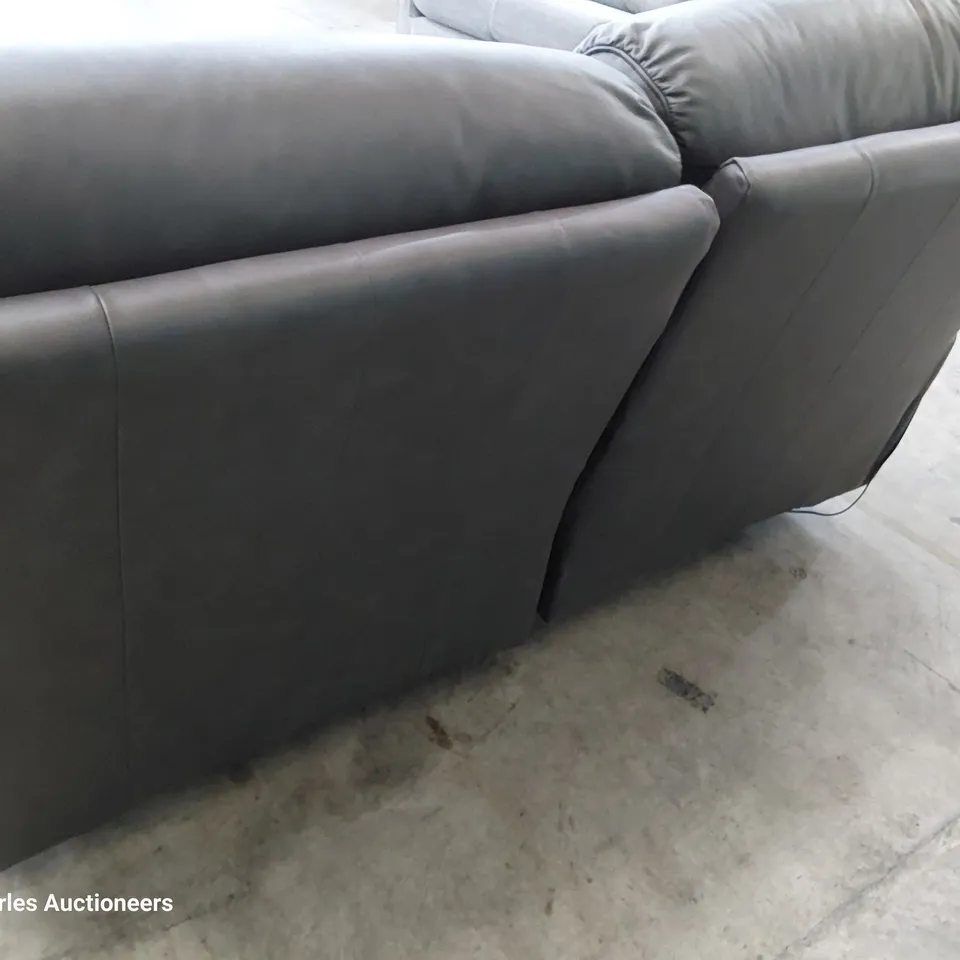 QUALITY BRITISH DESIGNER G PLAN STRATFORD POWER RECLINING TWO SEATER SOFA REGENT CHARCOAL LEATHER 