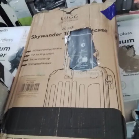 BOXED LUGG 20INCH SKYWANDER TRAVEL SUITCASE MIDNIGHT BLUE 