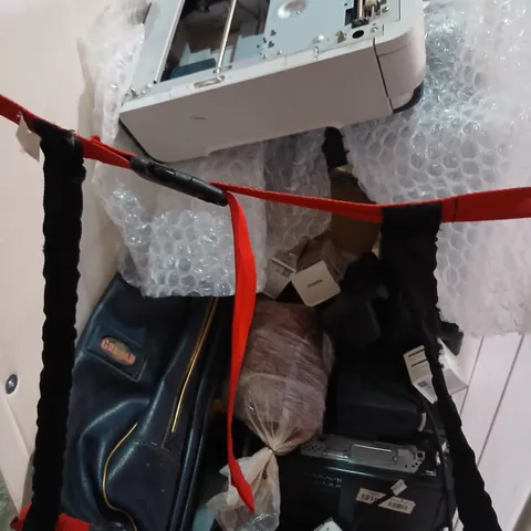 CAGE OF ASSORTED PRODUCTS TO INCLUDE; GREBAN GOLF CLUB BAG, BABLOV DUSTPROOF CAP AND PRINTER