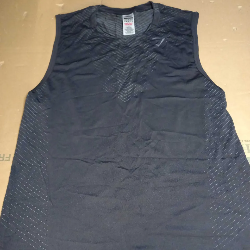 GYMSHARK TRAINING VEST SIZE L
