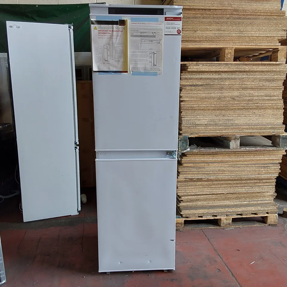 CDA FRIDGE FREEZER - WHITE 