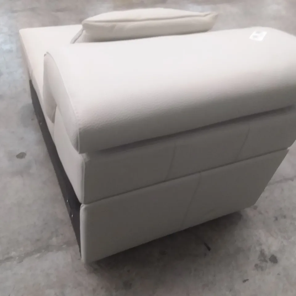 QUALITY ITALIAN DESIGNER RECLINER SOFA SECTION EGG SHELL WHITE LEATHER