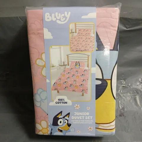 BLUEY X3 JUNIOR/COT BED DUVET SETS IN PINK DAISY