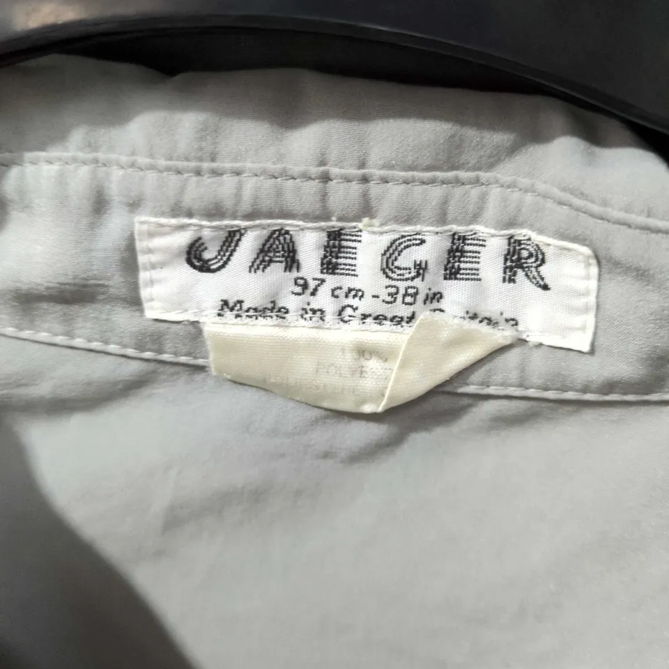 JAEGER LIGHT GREY SHIRT, SIZE 37-38CM 