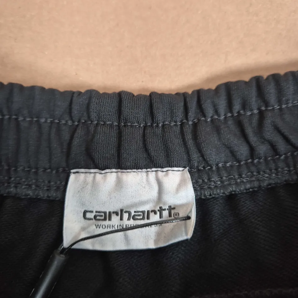 CARHARTT BLACK SHORTS – XL, 100% COTTON, MADE IN VIETNAM (RN 090233)