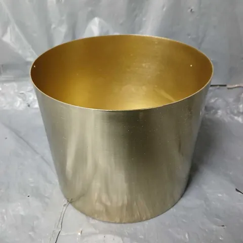 MICHELLE KEEGAN HOME GOLD METAL PLANTER