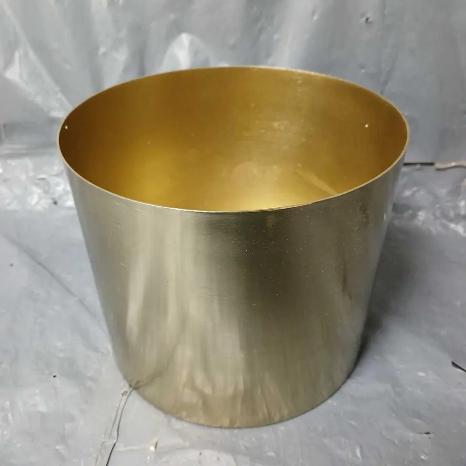 MICHELLE KEEGAN HOME GOLD METAL PLANTER