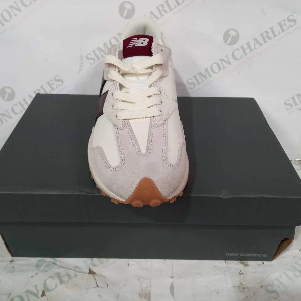 BOXED PAIR OF NEW BALANCE 327 SHOES IN CREAM/BROWN UK SIZE 6.5