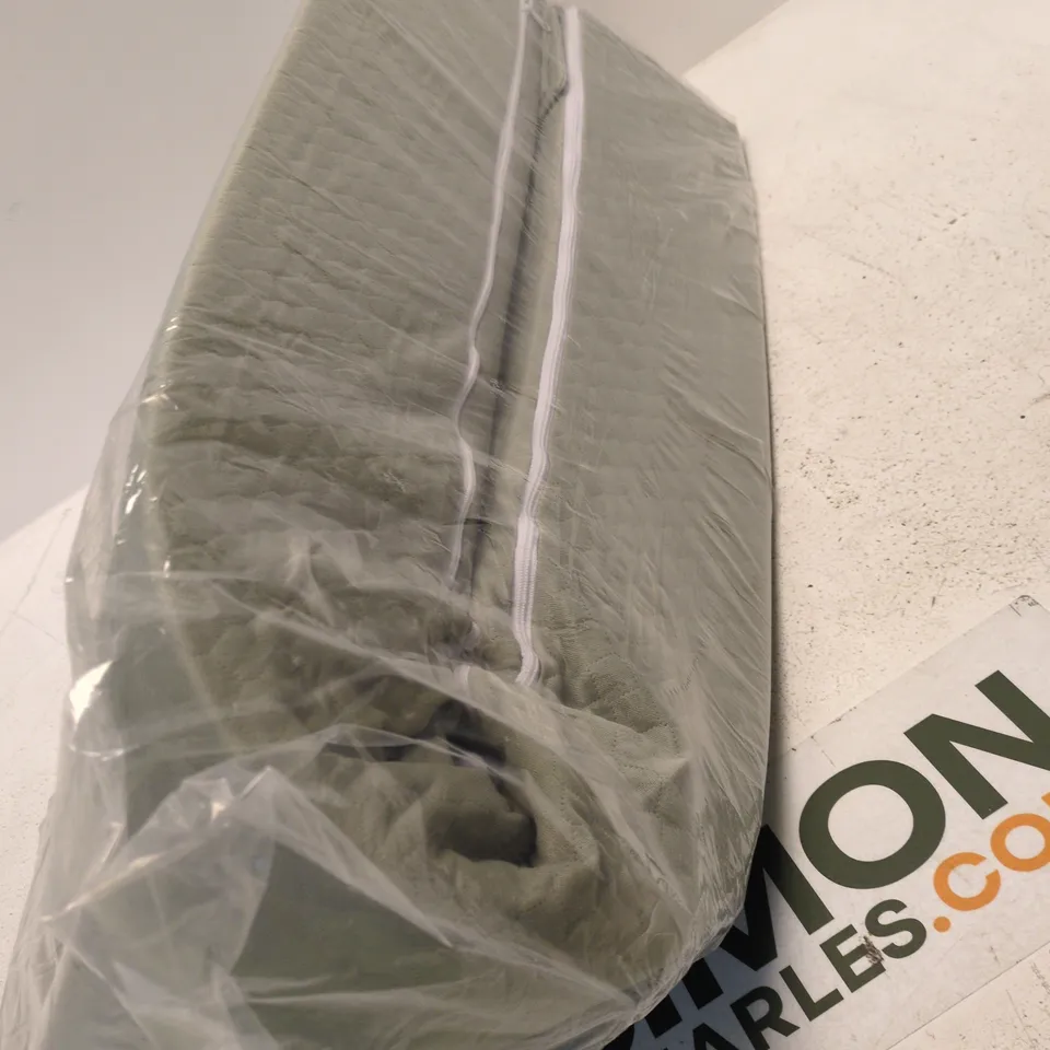 GREY/GREEN LONG TRIANGULAR UPHOLSTERY CUSHION/SEAT PAD – WRAPPED IN PLASTIC