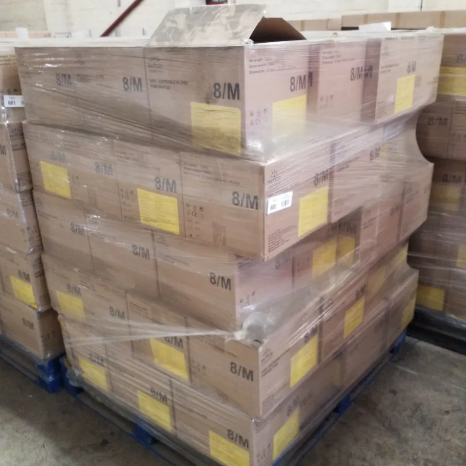 PALLET CONTAINING APPROXIMATELY 700 INTCO VINYL GLOVES 100PK MEDIUM