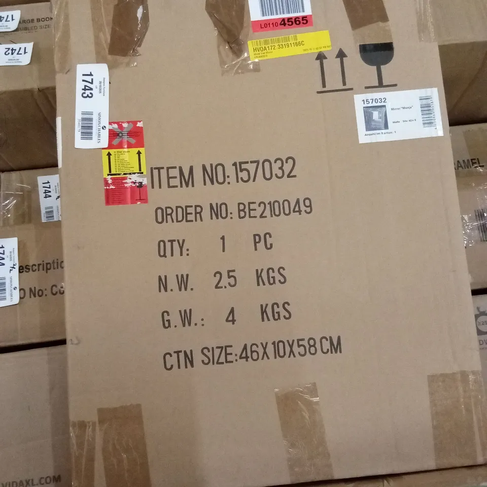 BOXED WOOD FLAT MIRROR