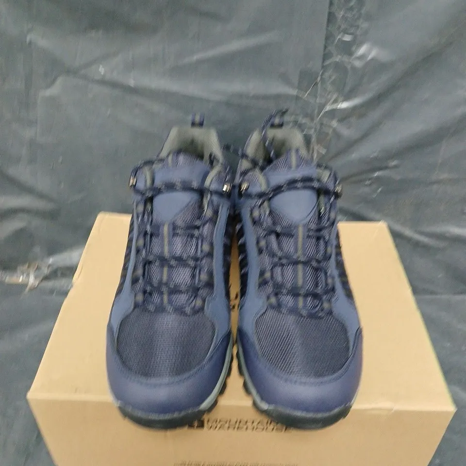 BOXED PAIR OF MOUNTAIN WAREHOUSE WALKING BOOTS - UK SIZE 10