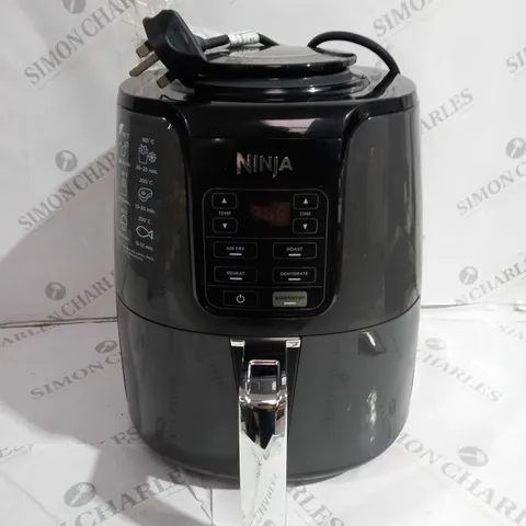 NINJA AIR FRYER 3.8L AF100UK