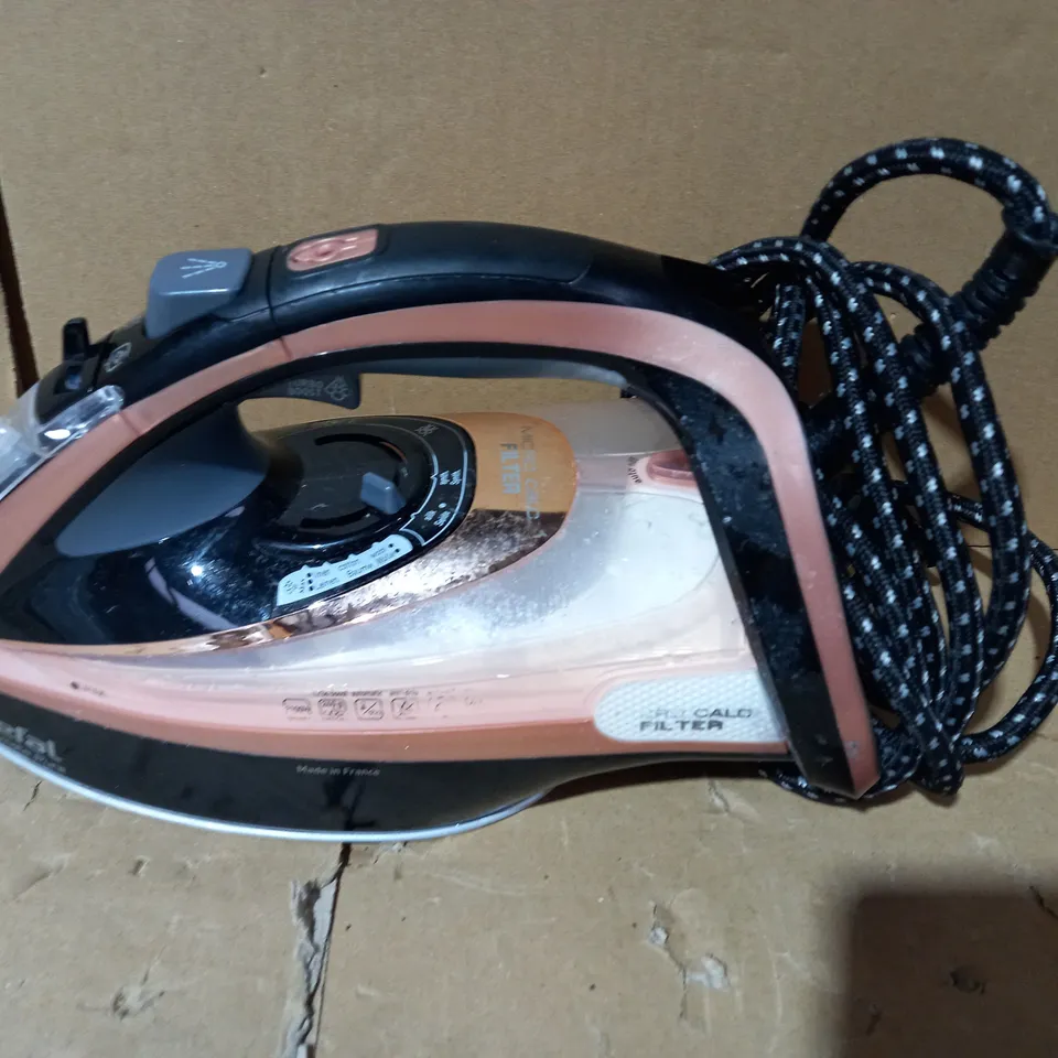 TEFAL ULTIMATE PURE IRON
