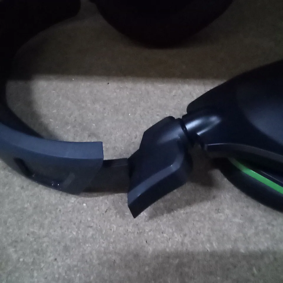 BOXED TURTLE BEACH WIRELESS HEADSET