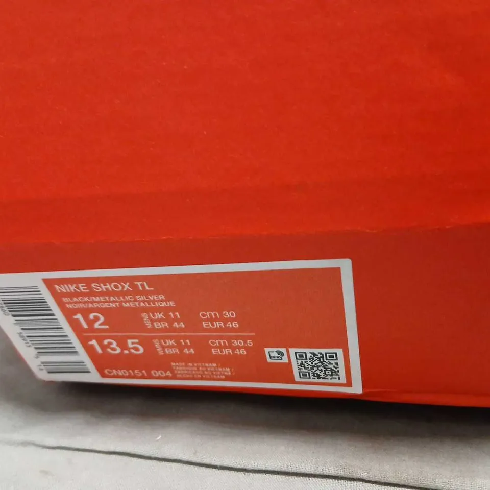 NIKE SHOX TL SNEAKERS - BLACK/METALLIC SILVER, MEN'S US 12 (UK 11)