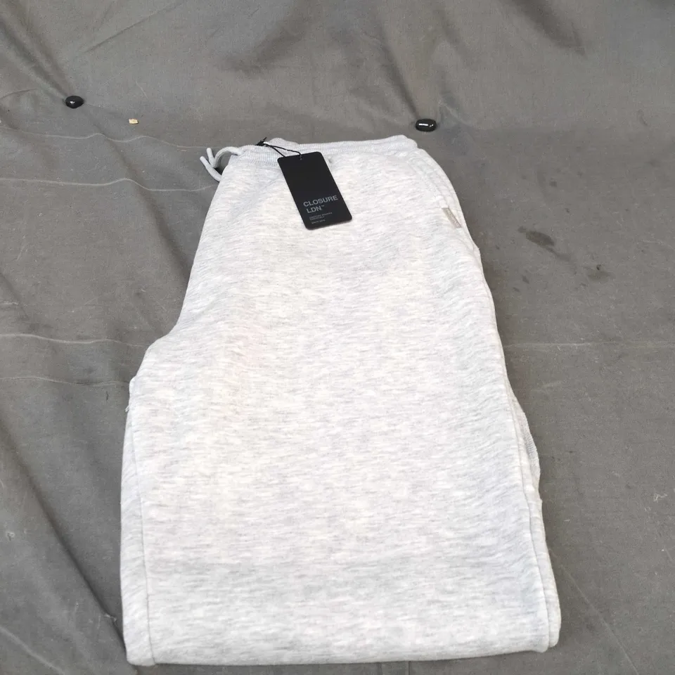 CLOSURE LONDON RELAXED OPEN HEM JOGGER – LIGHT GREY MARL – UK SIZE M