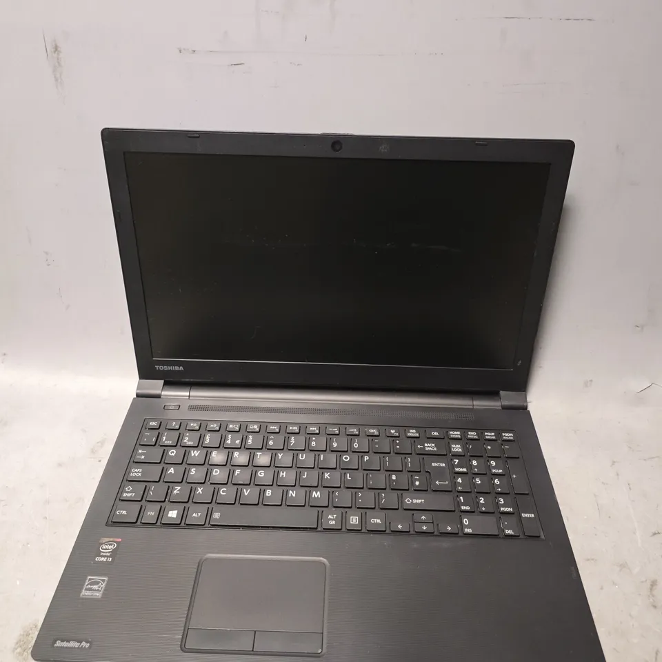TOSHIBA SATELLITE PRO R50-B LAPTOP 