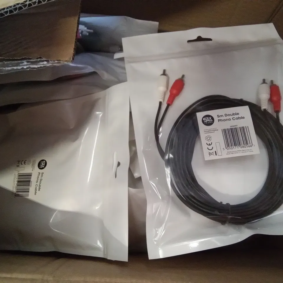 PALLET OF ASSORTED ELECTRONICS INCLUDING SLX 1.8M 3 GANG EXTENSION SOCKET, SLX FABRIC INDOOR ANTENNA - P10, SLX 5M DOUBLE PHONO CABLE, PHILEX RADIO FM RIBBON AERIAL 
