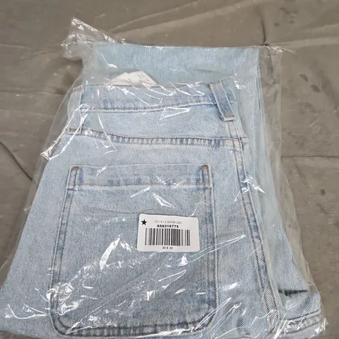 BAGGED HOLLISTER PALE BLUE JEANS - SIZE W30 L30