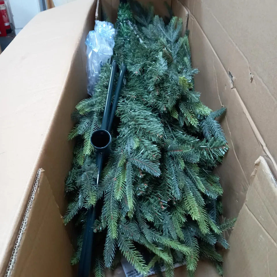 BOXED 6FT SHERWOOD REAL LOOK FULL CHRISTMAS TREE - COLLECTION ONLY RRP £209.99