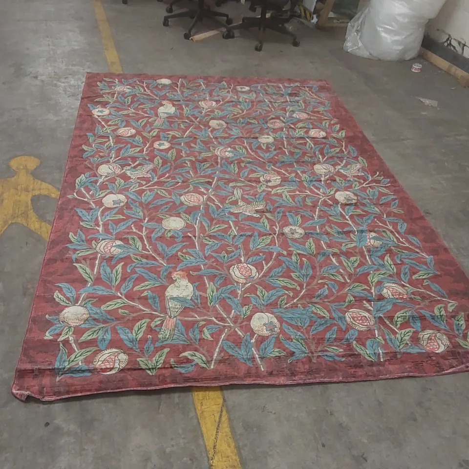 QUALITY DESIGNER AREA RUG - APPROXIMATELY 290 x 190cm