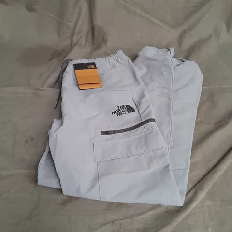 THE NORTH FACE TRISHUL CARGO PANT IN TRADEWIDS GREY SIZE XS