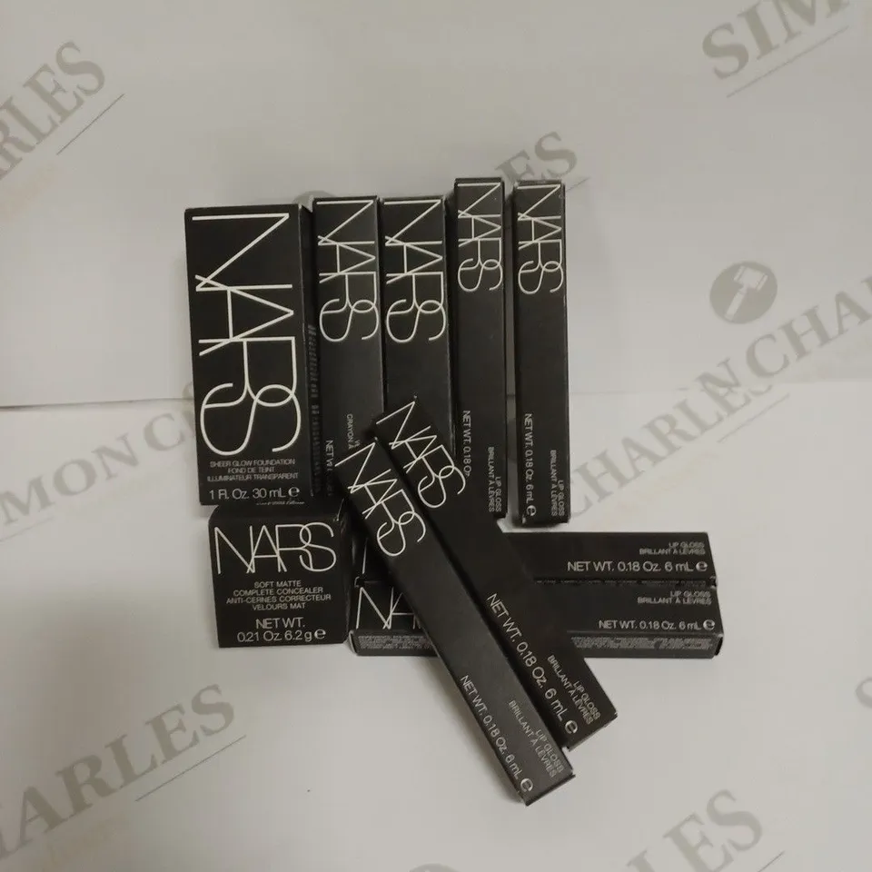 LOT OF 10 ASSORTED NARS BEAUTY PRODUCTS TO INCLUDE FOUNDATION, CONCEALER, LIP GLOSS, AND LIP PENCIL