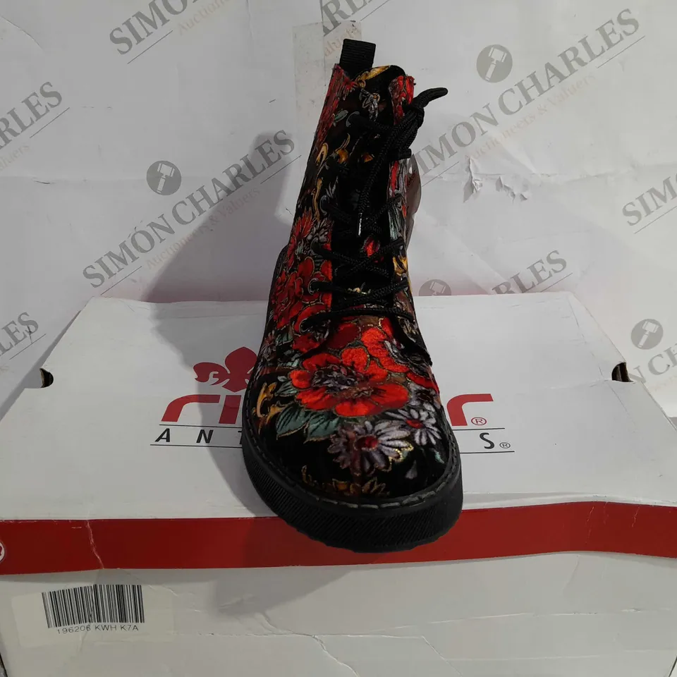 BOXED PAIR OF RIEKER LACE UP BOOTS IN MULTI FLORAL UK SIZE 7.5
