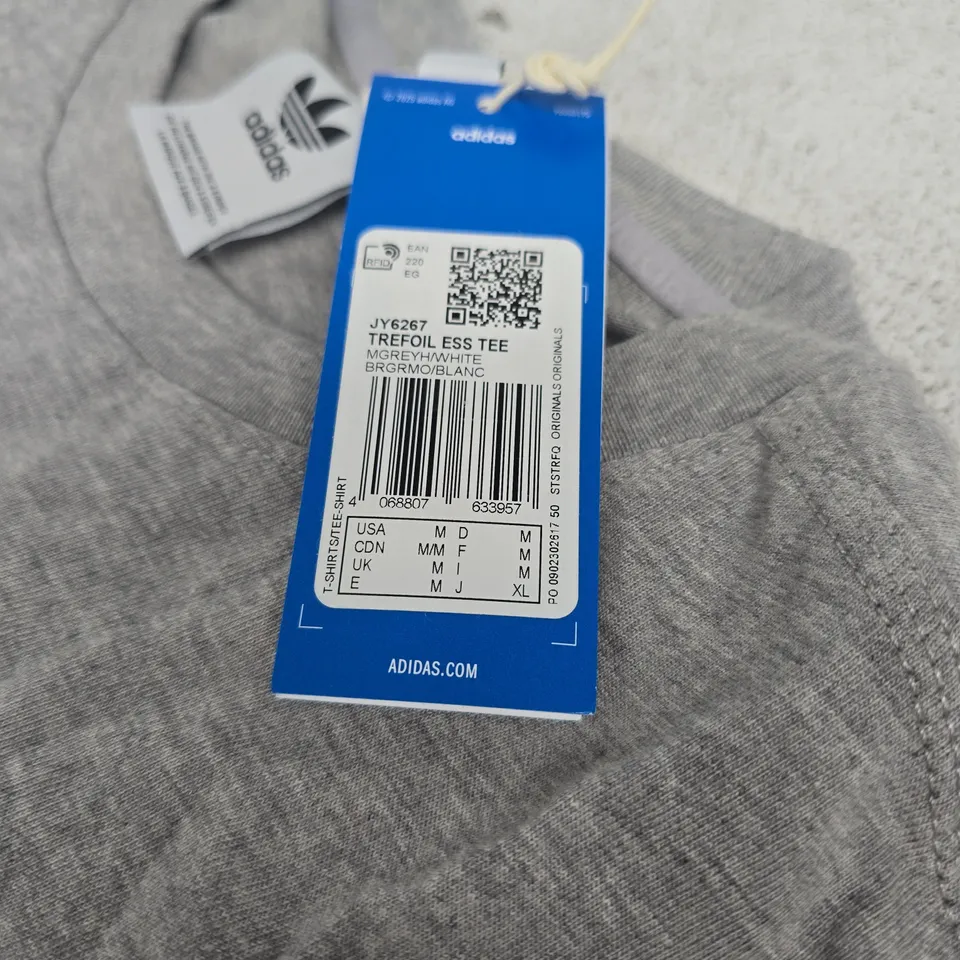 ADIDAS MEDIUM GREY T SHIRT TAGGED