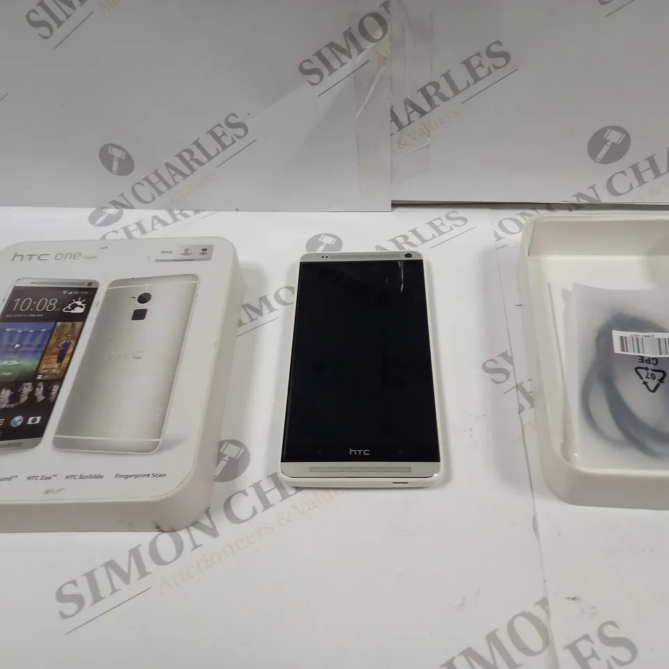 BOXED HTC ONE MAX SILVER 