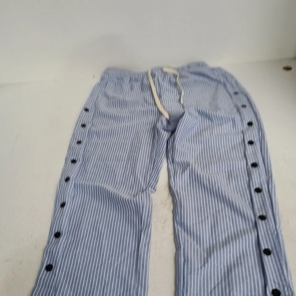 BOX OF APPROXIMATELY 12 ASSORTED CLOTHING ITEMS TO INCLUDE: BLUE PINSTRIPE TROUSERS 