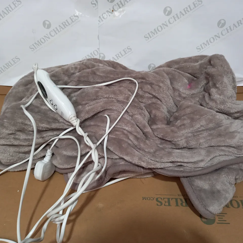 COZEE HOME HEATED THROW