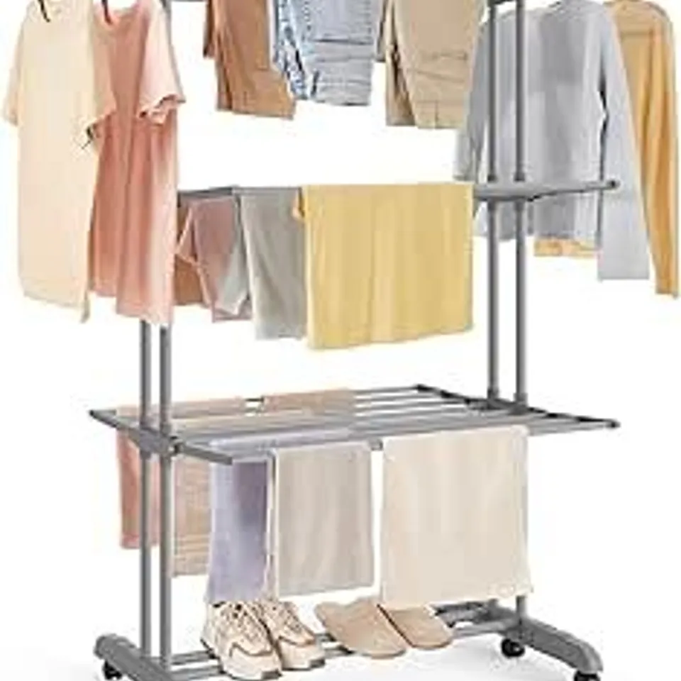 BOXED SONGMICS LARGE CLOTHES AIRER, FOLDABLE CLOTHES DRYING RACK - GREY 