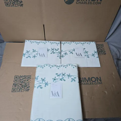 V&A KING DUVET COVER SET WITH 2X PILLOWCASE – BLUE FLORAL, VICTORIA & ALBERT MUSEUM, LONDON